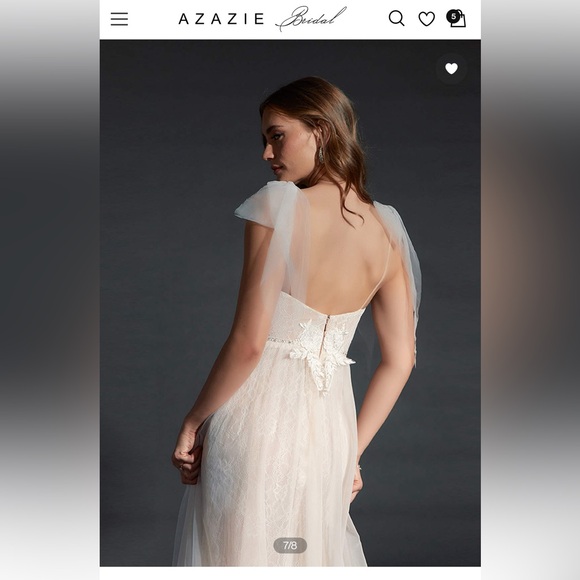 Beautiful wedding dress - Picture 6 of 7